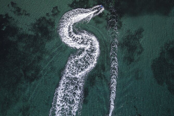 1 hour Luquillo Guided Jetski Tour to Las Picuas - Luquillo to Las Picuas: a fast, guided 1-hour water break