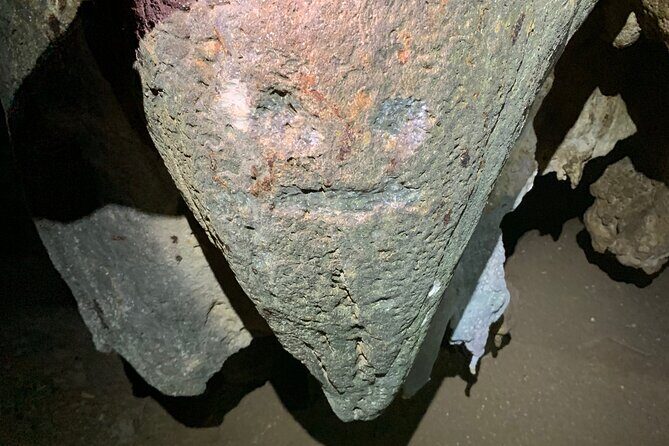 Adventure in Cave and the Guayaney Spring - Taino Petroglyphs: Culture on Cave Walls
