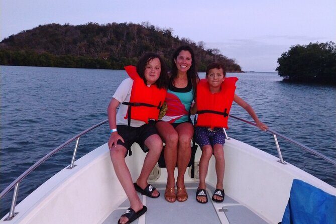 Bioluminescent Bay Night Boat Charter in La Parguera with Captain - Finding AVENTURAS TROPICALES Fast (and Avoiding Nighttime Stress)