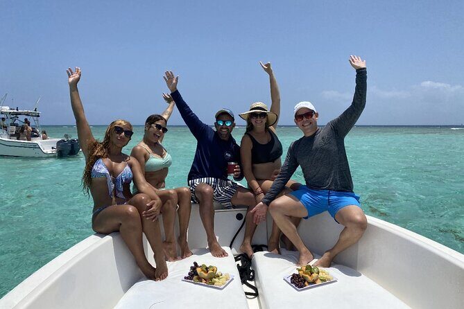 Boat trip in palomino /icacos /fajardo Puerto Rico - Beach breaks and onboard comforts: the day isn’t just about water