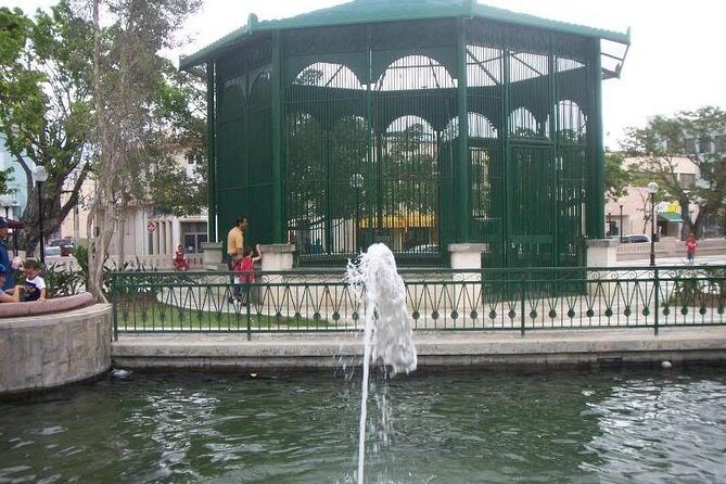 Caguas Cultural Day Trip from San Juan Including Botanical Garden and Lunch - Palmer Plaza to the Ruta del Corazón Criollo: Town Monuments with a Guided Thread