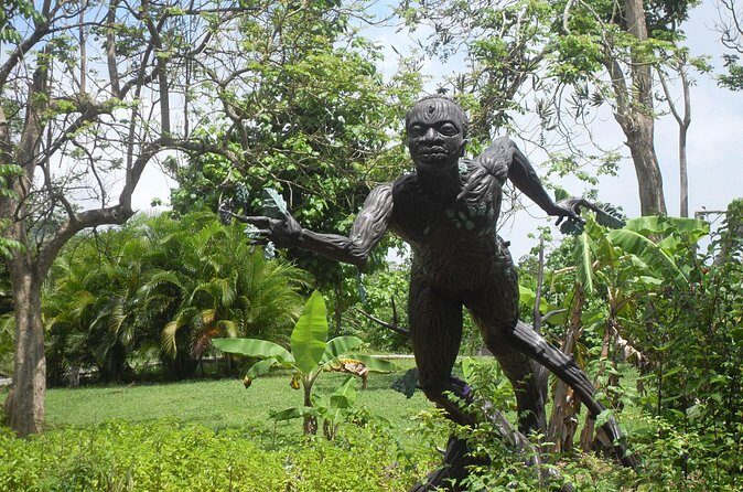 Caguas Cultural Day Trip from San Juan Including Botanical Garden and Lunch - Inside the Museums: Tobacco, Popular Arts, and the Local Story of Caguas