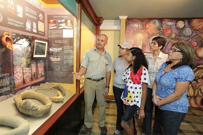 Caguas Cultural Day Trip from San Juan Including Botanical Garden and Lunch - Lunch at the Botanical Gardens: A Local Meal Break That Keeps You on Track