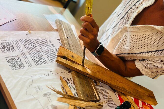 Caribbean Driftwood Making in San Juan - Where This Fits Best in Your San Juan Day