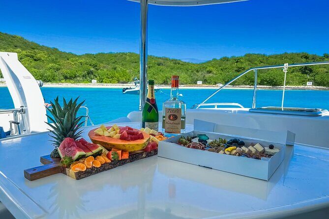 Catamaran Charter Puerto Rico Jenica - Who should book this charter (and who might not)