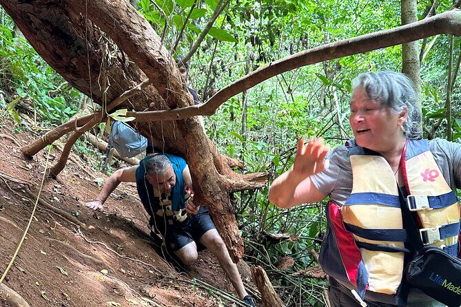 Chase Waterfalls - Discover a hidden 180ft rainforest gem - Reaching the 60m (180ft.) waterfall: fresh fruit, swimming time, and photos