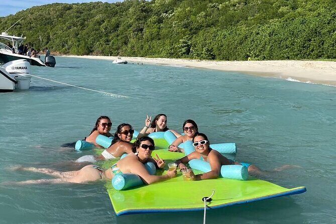 Full Charter All Inclusive for Icacos and Palomino - What to bring: towels and sunblock are your two big musts