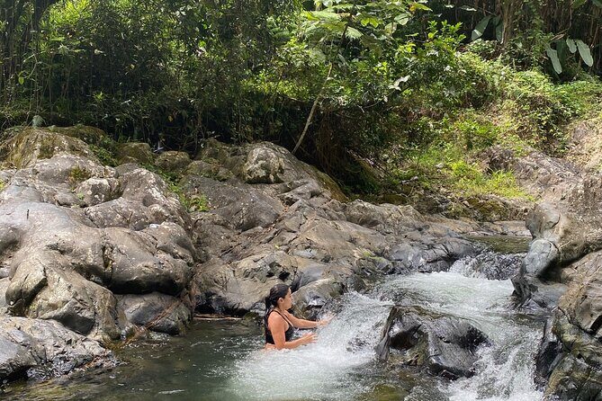 Full-Day Private Tour to Tinajas Waterfalls in El Yunque - Why Tinajas Waterfalls Feels Like a Real Rainforest Day
