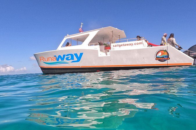 Icacos Double Dip Power Catamaran Snorkel & Beach Tour - Lunch, Drinks, and the Rum Bar: Included Value That Actually Matters