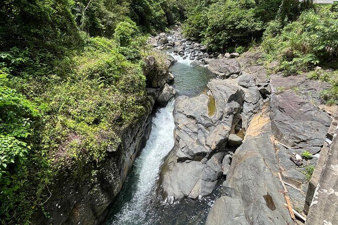 Incredible Hike & Cliff Jumping in the Heart of Puerto Rico - Tortuguero Bar BQ and Restaurant: Your Budget Meal at the End of the Day