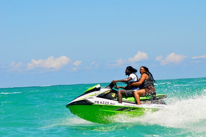 Jet Ski Rentals Isla Verde Beach - Price and group size: why $125 per group can be a good deal