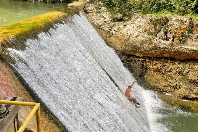 Largest Natural Waterslide, River Hike and Beach Tour in Arecibo - Included snacks, drinks, and safety basics (what you’re actually getting)