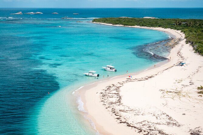 Luxury Private Tour to Fajardo Keys—Snorkeling & Island Adventure - A 4-hour private boat day from Fajardo (AM or PM)