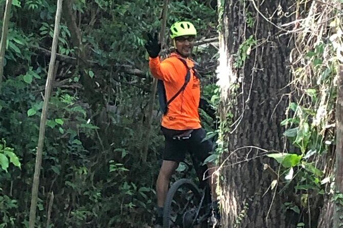 Mountain Bike tour to a Pristine Spring and Cave - Tortuguero Mountain Bike Park: the ride that stays cool under the trees