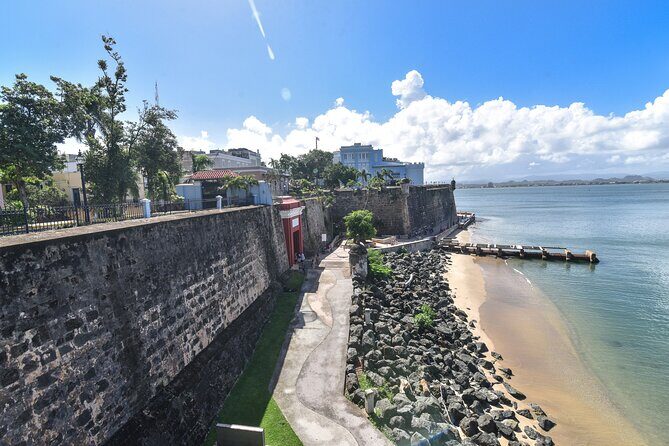 Old San Juan Deluxe Walking Tour - San Jose Church and the Feel of Signature Architecture