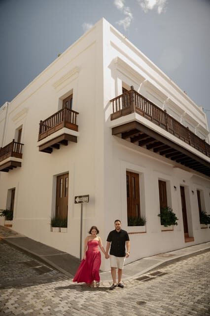 Old San Juan: Photoshoot Walking Tour - San Cristóbal Castle outdoors: sea views without the long hike