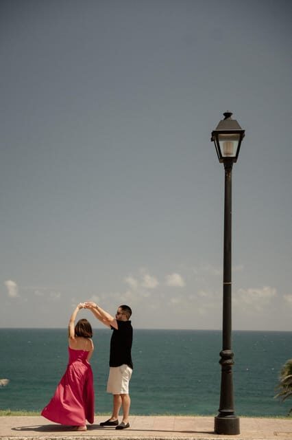 Old San Juan: Photoshoot Walking Tour - Plaza Colón meetup: the easiest starting point in Old San Juan