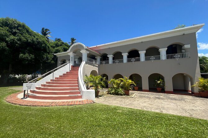Old San Juan Private Tour with Barrilito Rum Experience - Old San Juan: from La Fortaleza to Castillo San Felipe del Morro