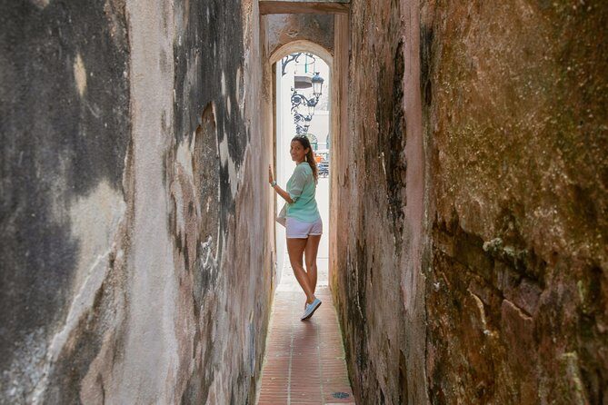 Old San Juan Walking Tour with Fort: 8+ people group - Price and value: what you get for $99 per person