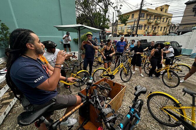 San Juan Urban Art Bike Tour 2 Hour and 4 Hour Options - Stop 3: Santurce neighborhoods—Machuchal to Miramar