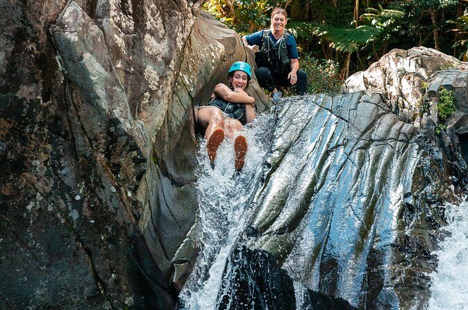 Two-in-One Day Trip: El Yunque and Bio Bay Tour with Transport - Laguna Grande after sunset: kayaking the mangroves to reach the glow