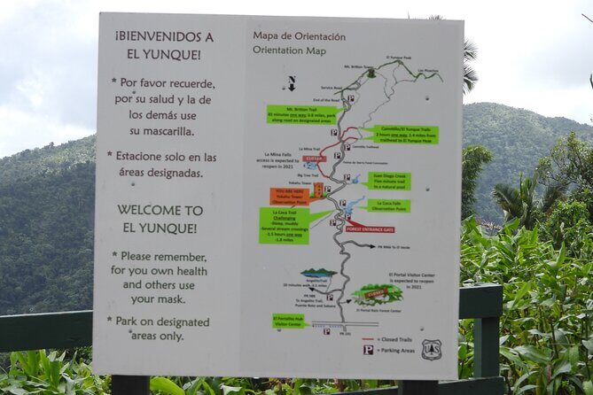 USDA El Yunque National Forest and Luquillo Beach Tour - Stop 4: Luquillo Beach and kiosks lunch break