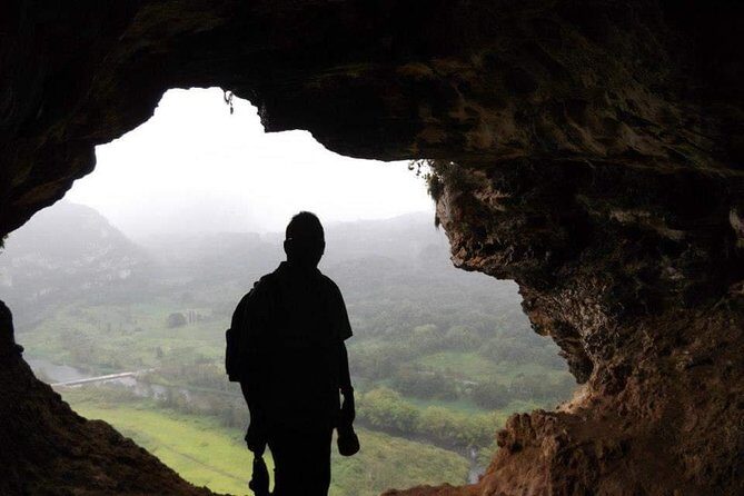 Window Cave Walking Tour from San Juan - Who should book this Window Cave walking tour?